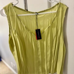 Babette SF women’s green tank NWT